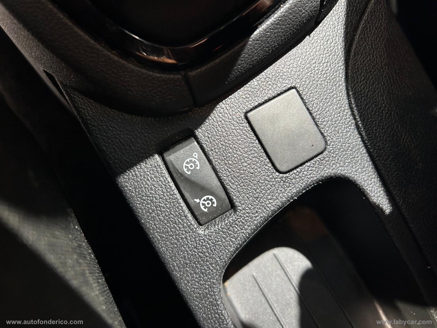Clio TCe 12V 90 CV GPL S&S 5p. Ener.Life - immagine 12