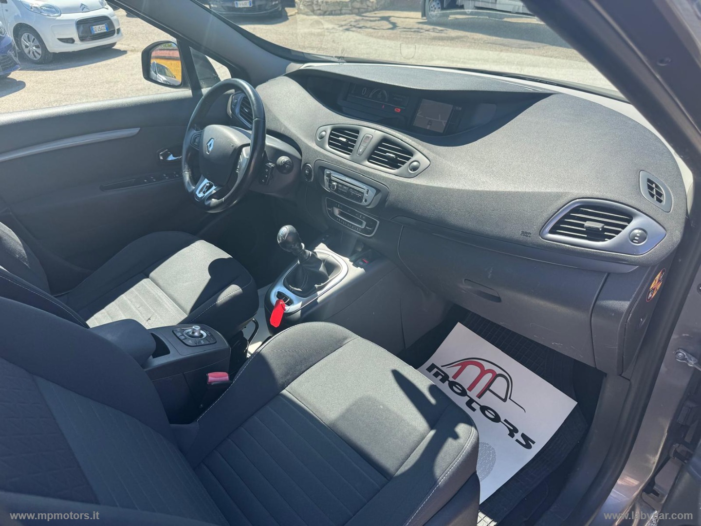 SCENIC LIMITED 7 POSTI 1.5 dCi 110CV - immagine 12