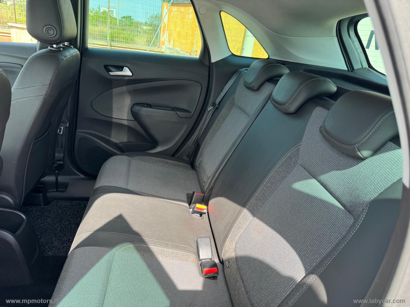 CROSSLAND ELEGANCE 1.5 D 110CV S&S - immagine 12