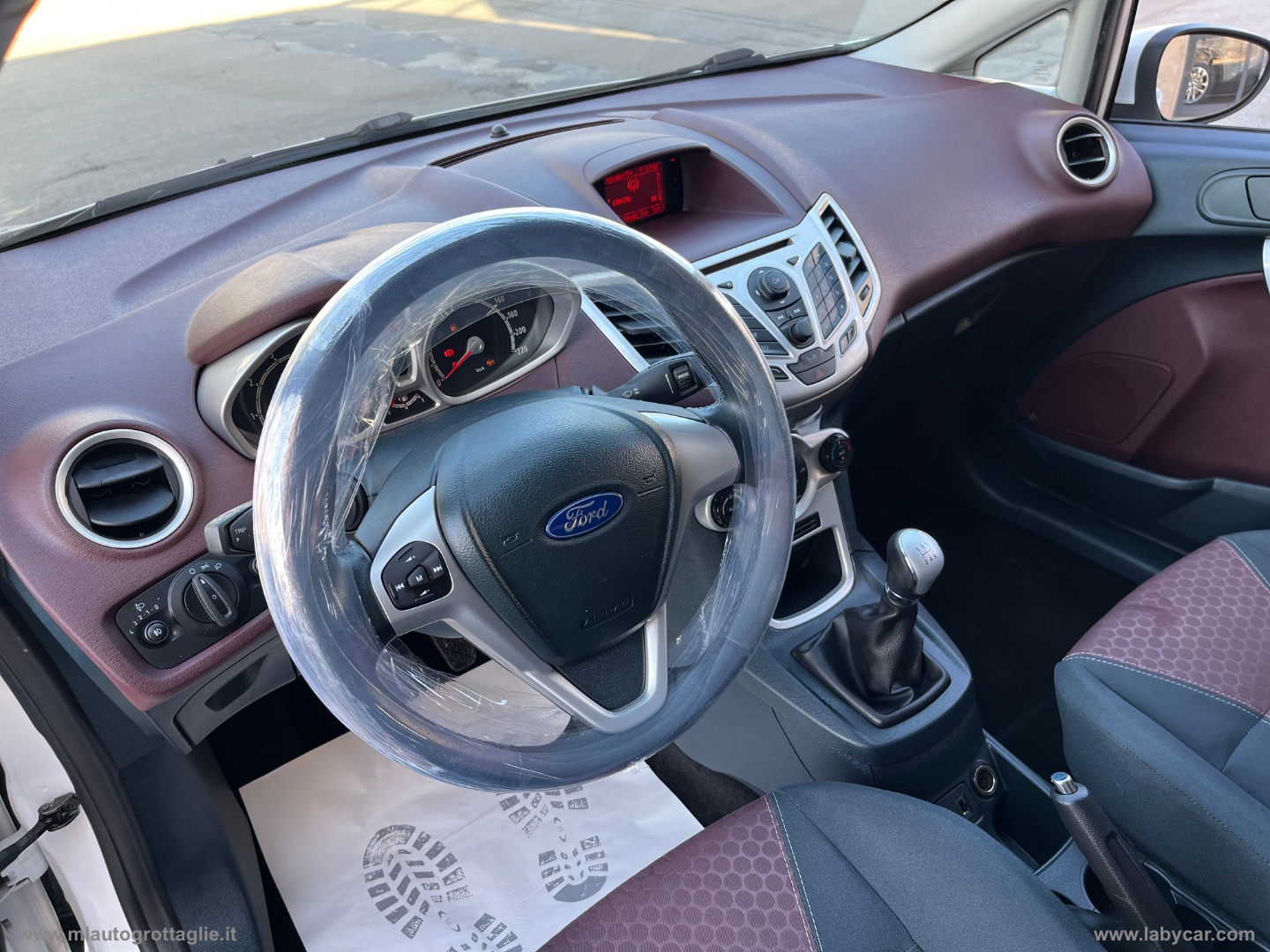 Fiesta 1.2 82 CV 5p. Titanium - immagine 12