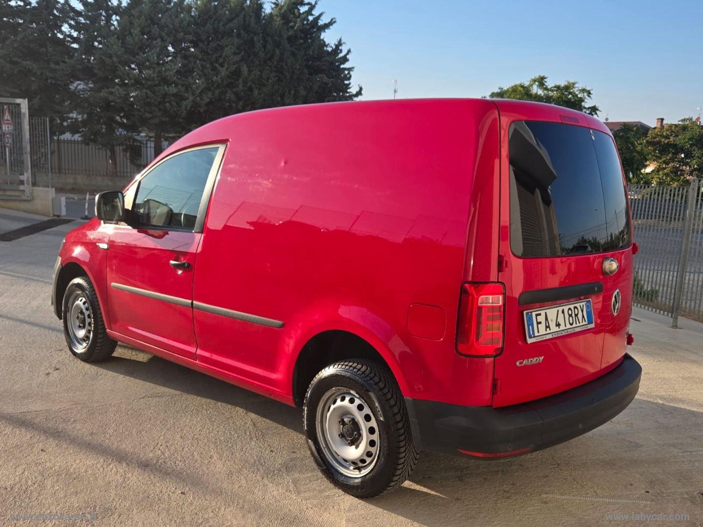 Caddy 2.0 TDI 110 CV 4Mot. Furgone OFFICINA MOBILE - immagine 12