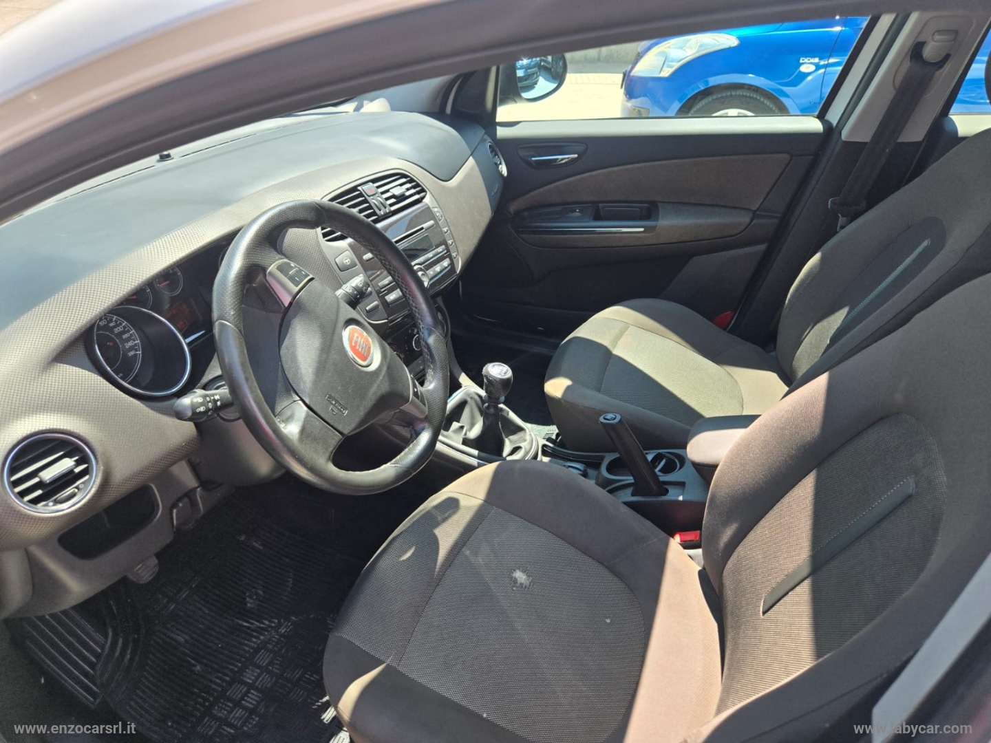 Bravo 1.6 MJT 120 CV Emotion TETTO APRIBILE - immagine 12