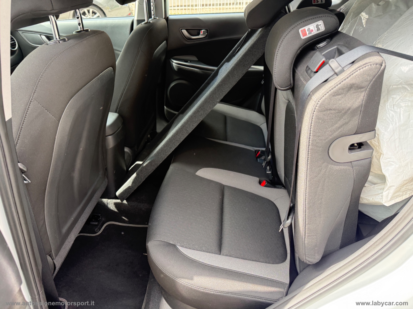 Kona 1.6 CRDI 115 CV Style - immagine 12