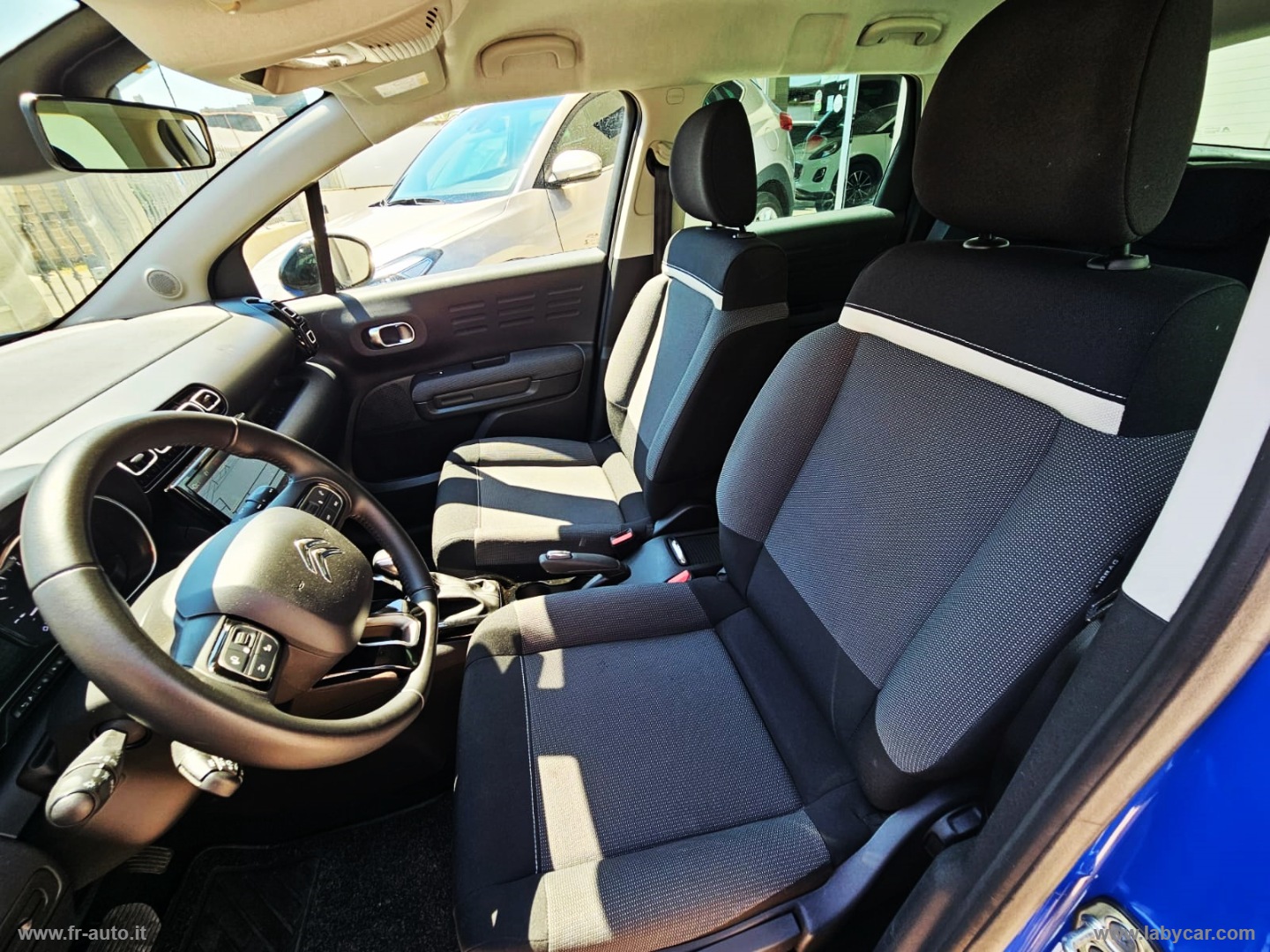C3 Aircross BlueHDi 120 S&S EAT6 Shine - immagine 12