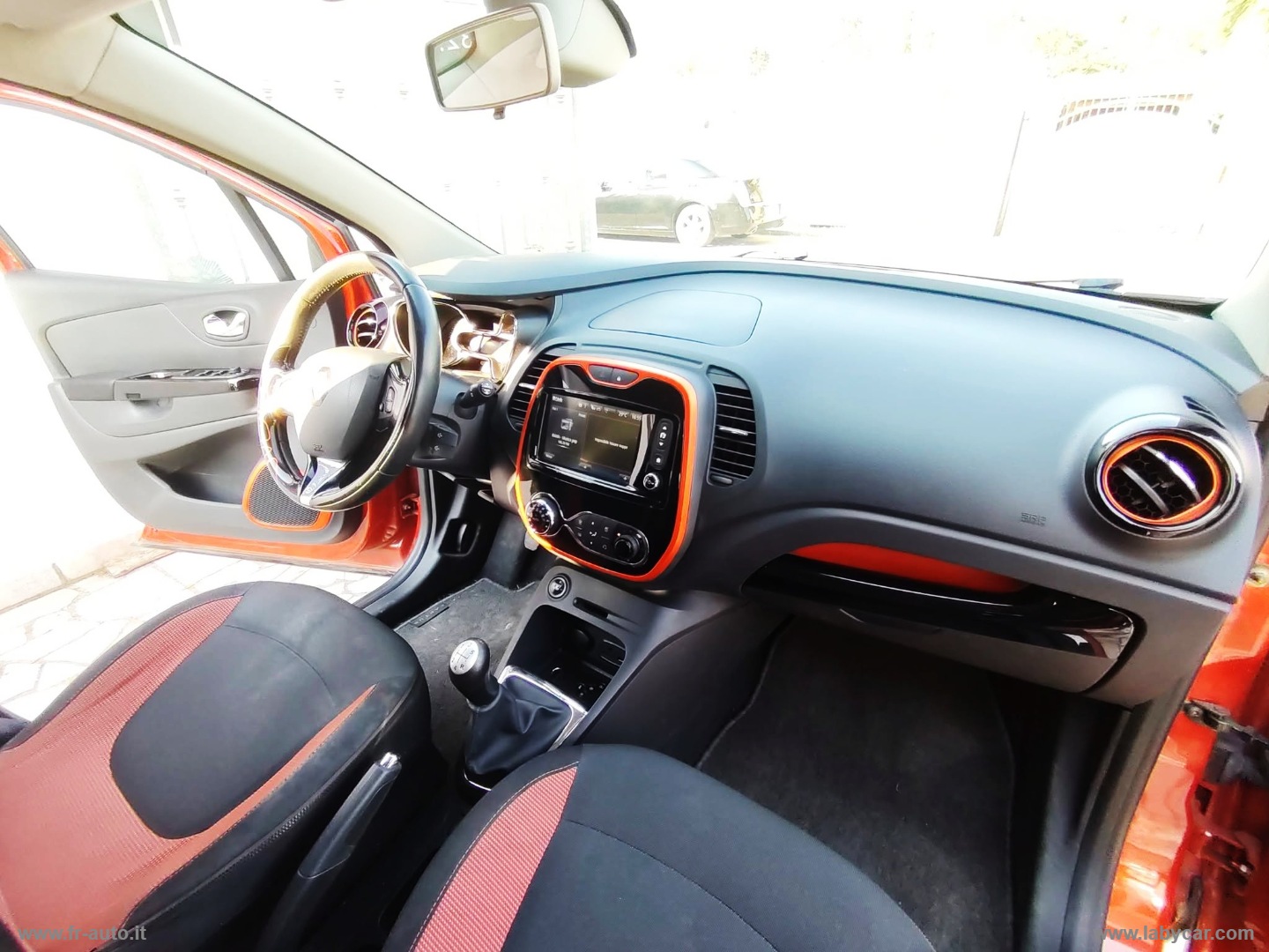 Captur 0.9 TCe 12V 90 CV S&S Ener.R-Link - immagine 12