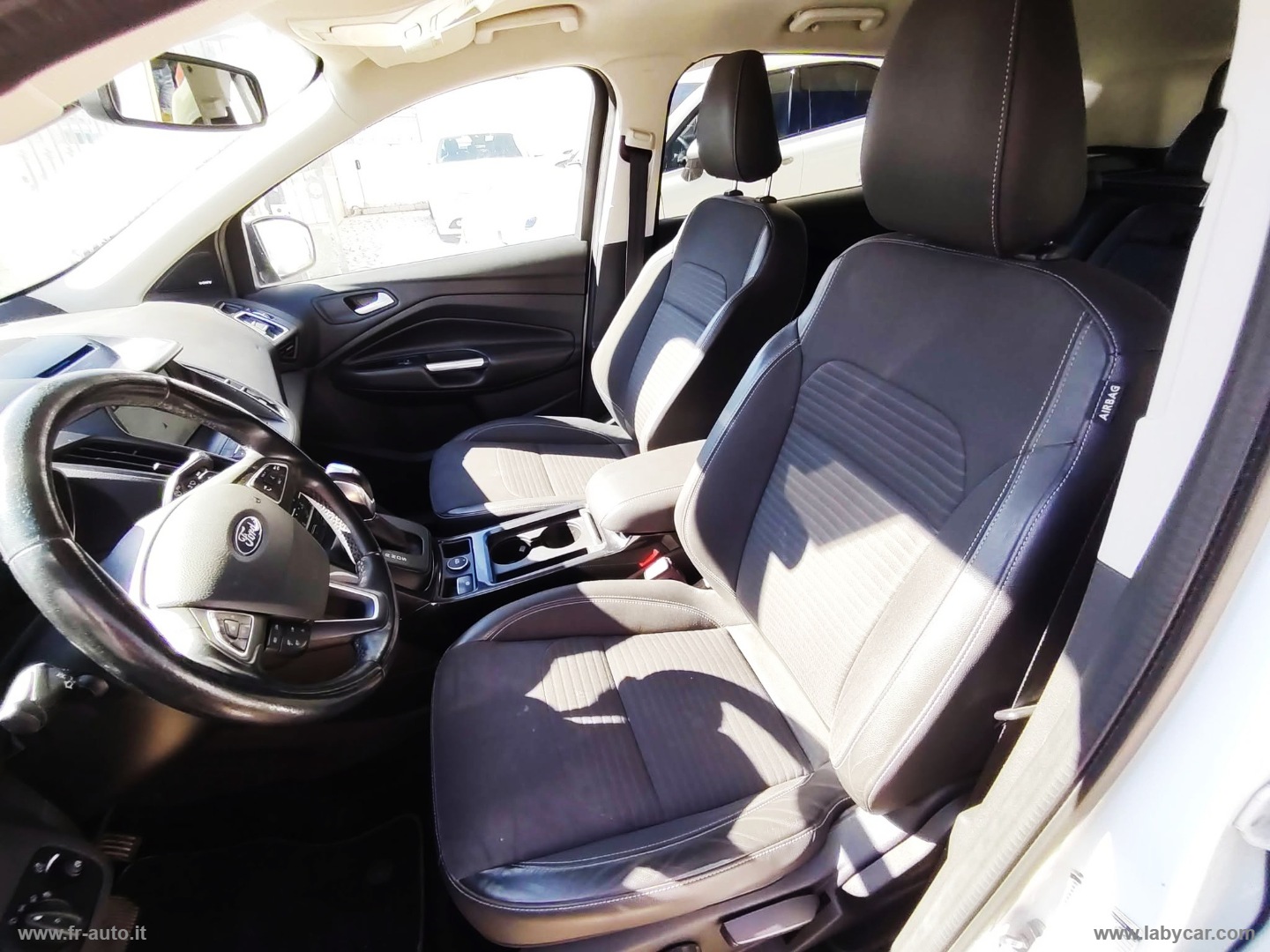 Kuga 1.5 TDCI 120CV S&S 2WD Pow.ST-Line - immagine 12