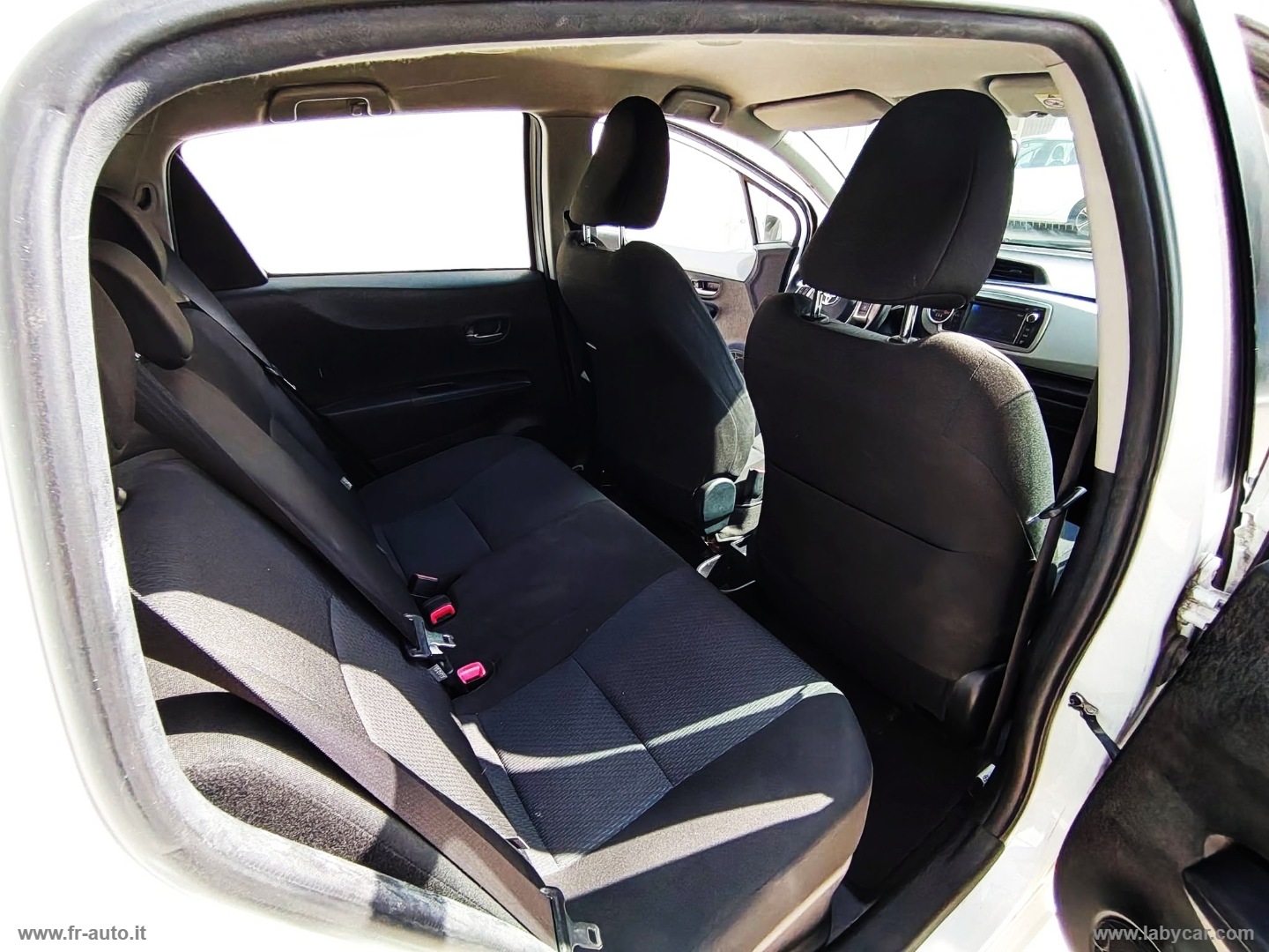 Yaris 1.5 Hybrid 5p. Lounge + - immagine 12