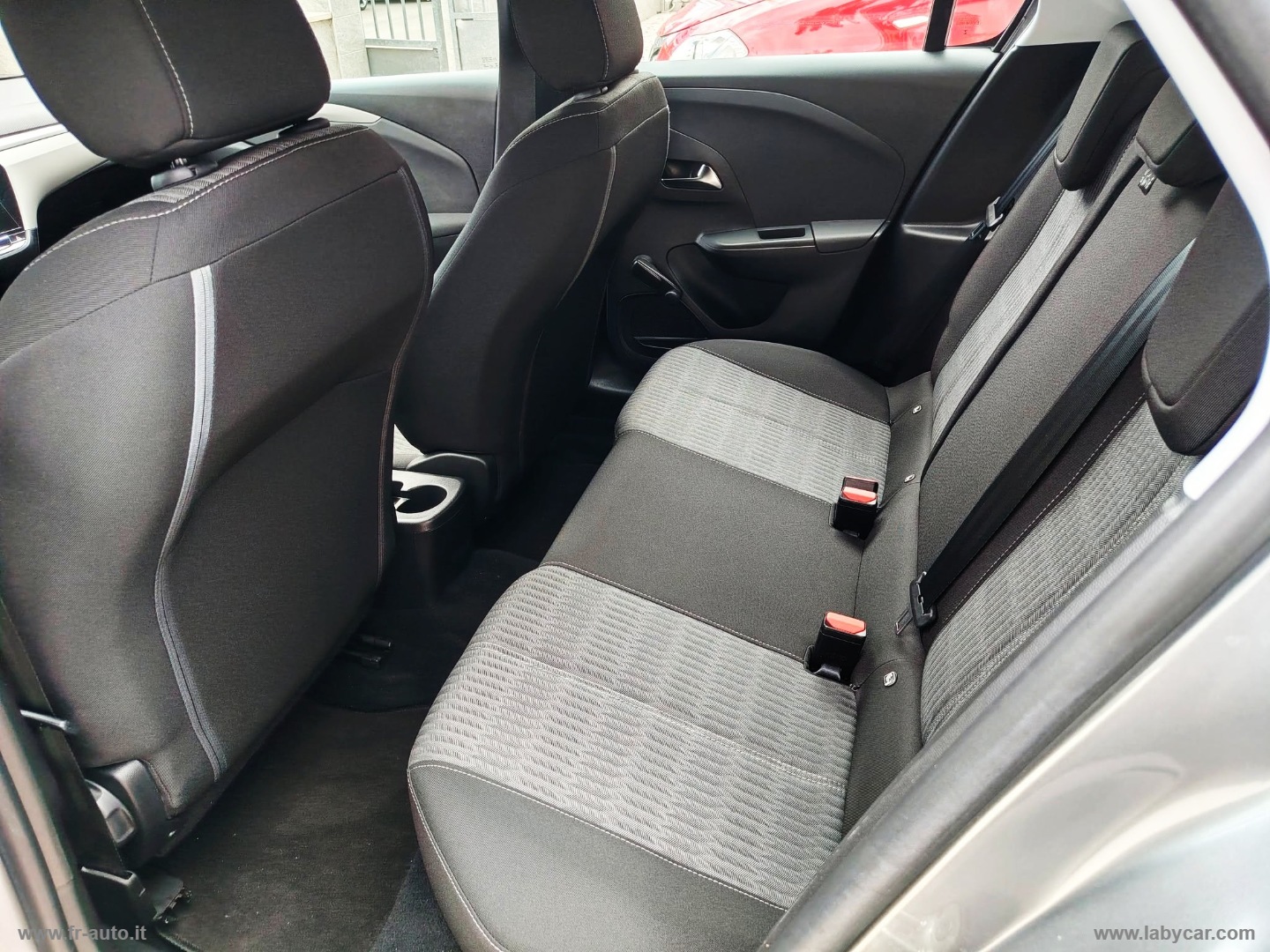 Corsa 1.5 D 100 CV GS Line - immagine 12