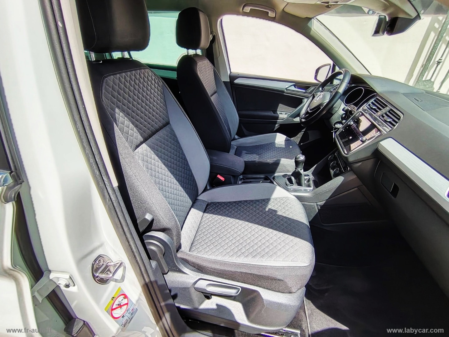 Tiguan 1.6 TDI Sport BMT - immagine 12