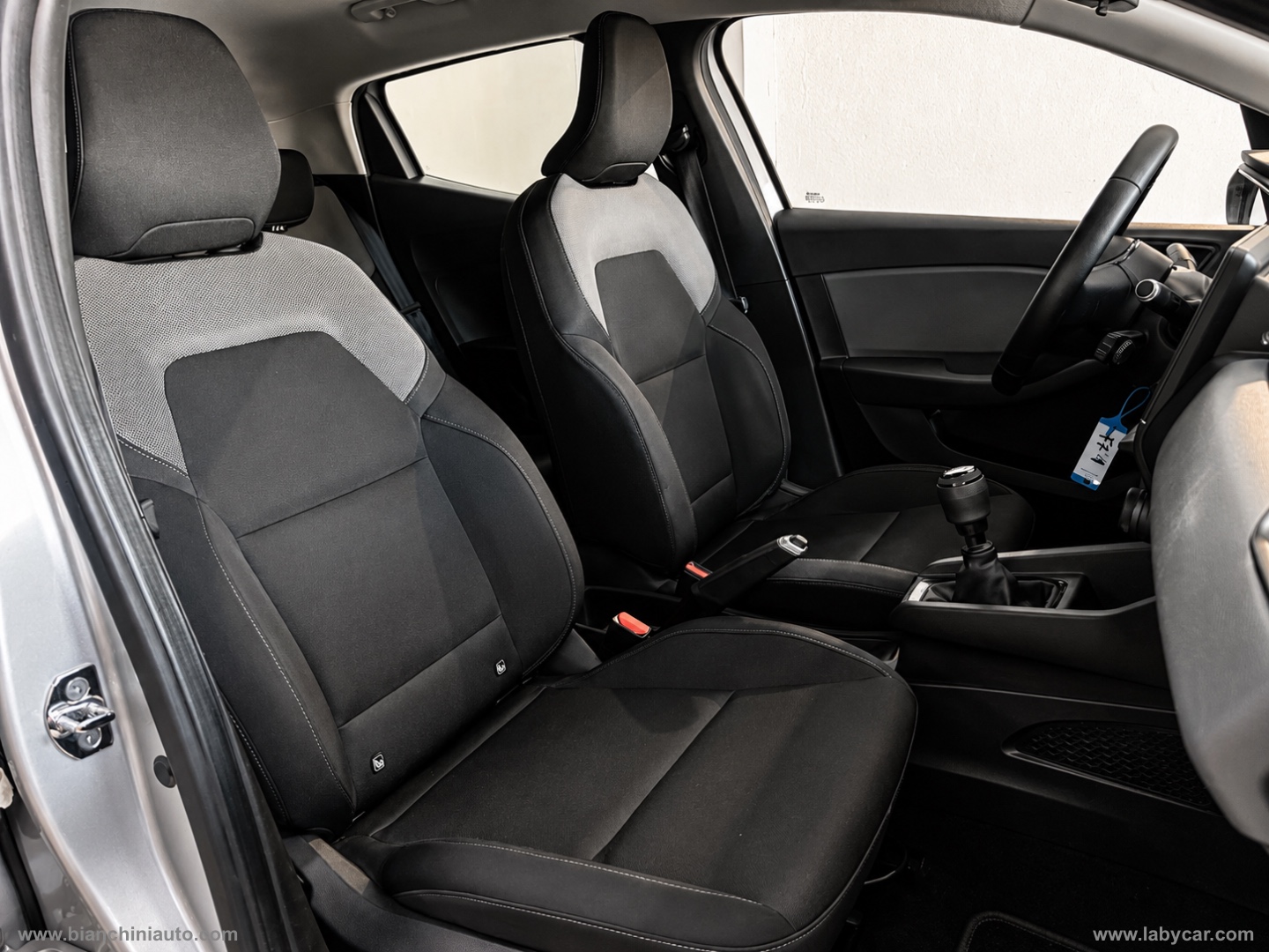 Clio Blue dCi 8V 85 CV 5p. Business - immagine 12