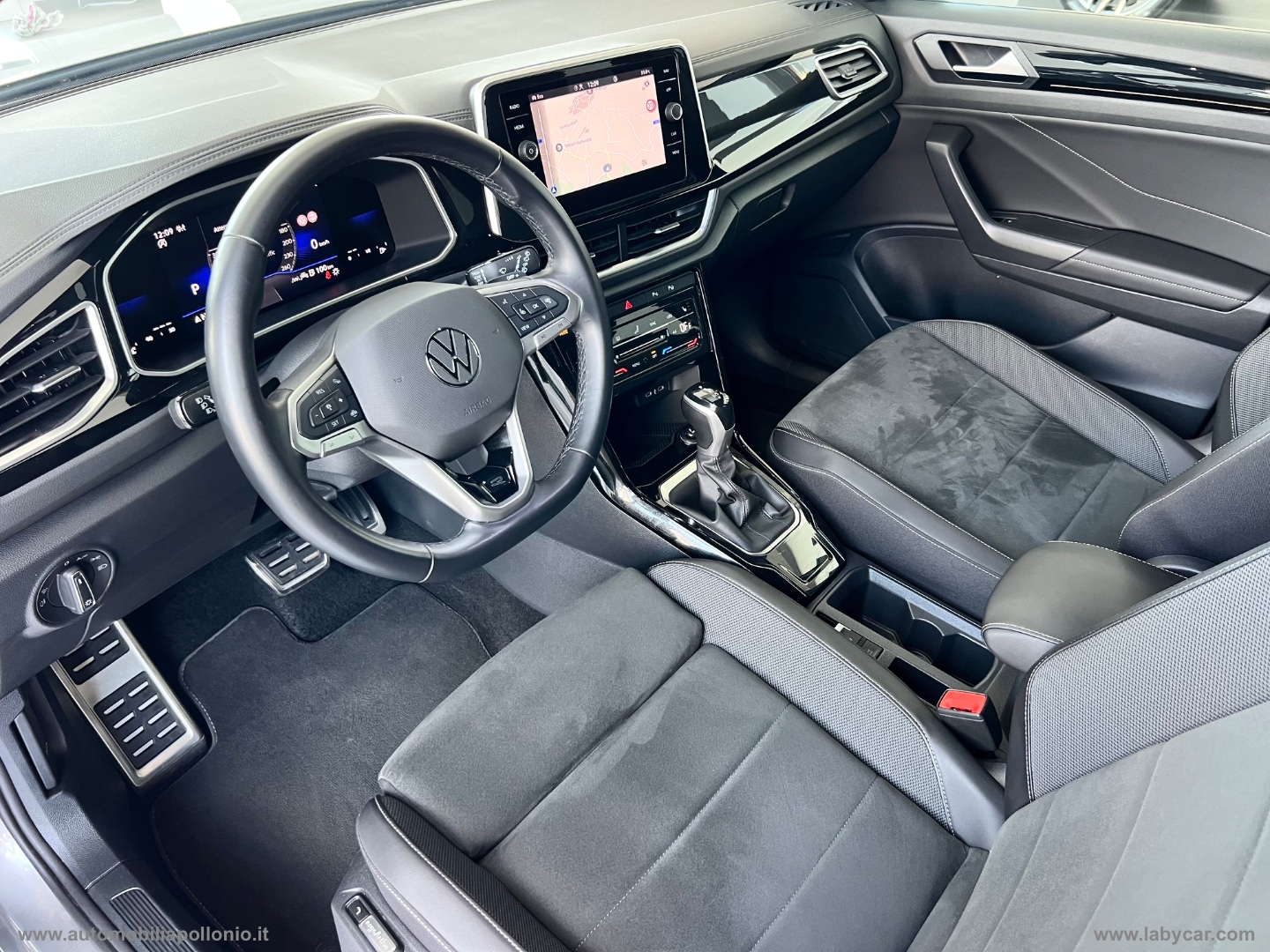 T-Roc 2.0 TDI SCR 150 CV DSG R-Line - immagine 12