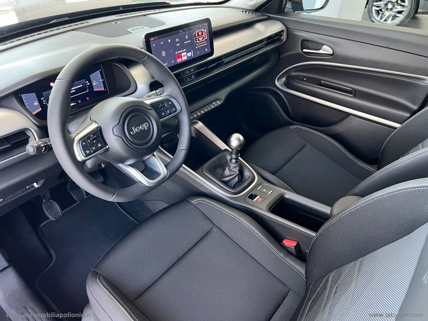 Avenger 1.2 Turbo 100 CV Summit - immagine 12