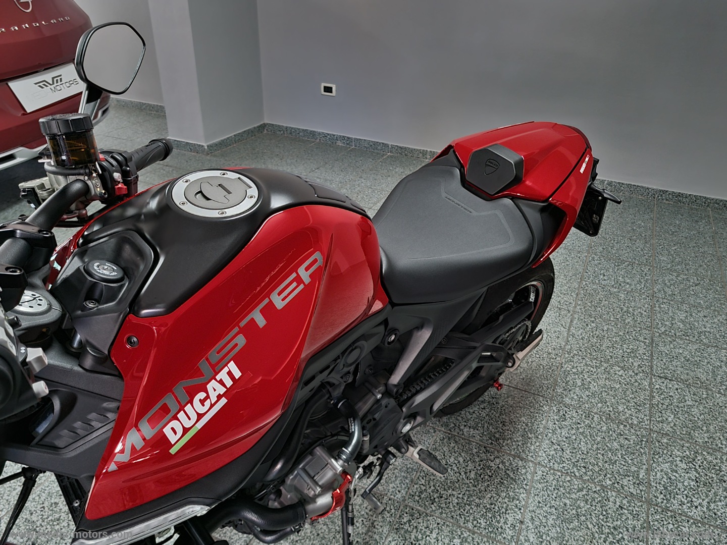 MONSTER 937 PLUS - immagine 12
