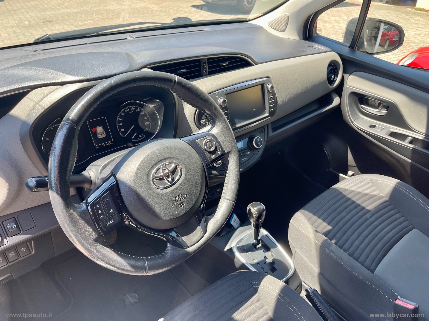 Yaris 1.5 Hybrid 5p. Active - immagine 12