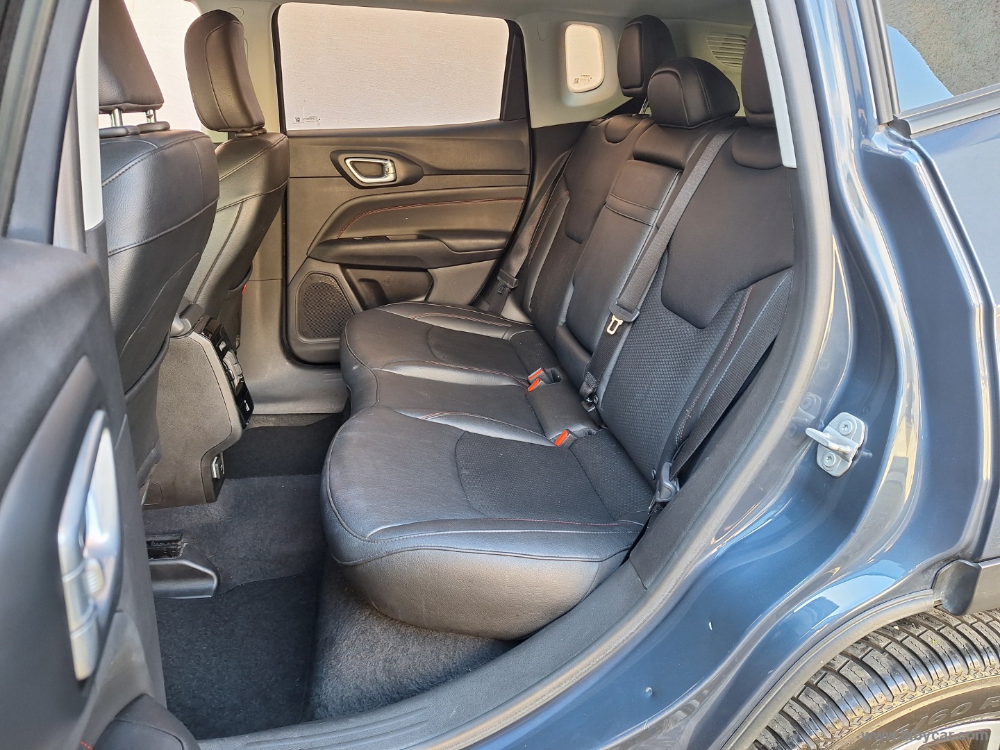 Compass 1.3 T4 240CV PHEV AT6 4xe TRAILHAWK - immagine 12