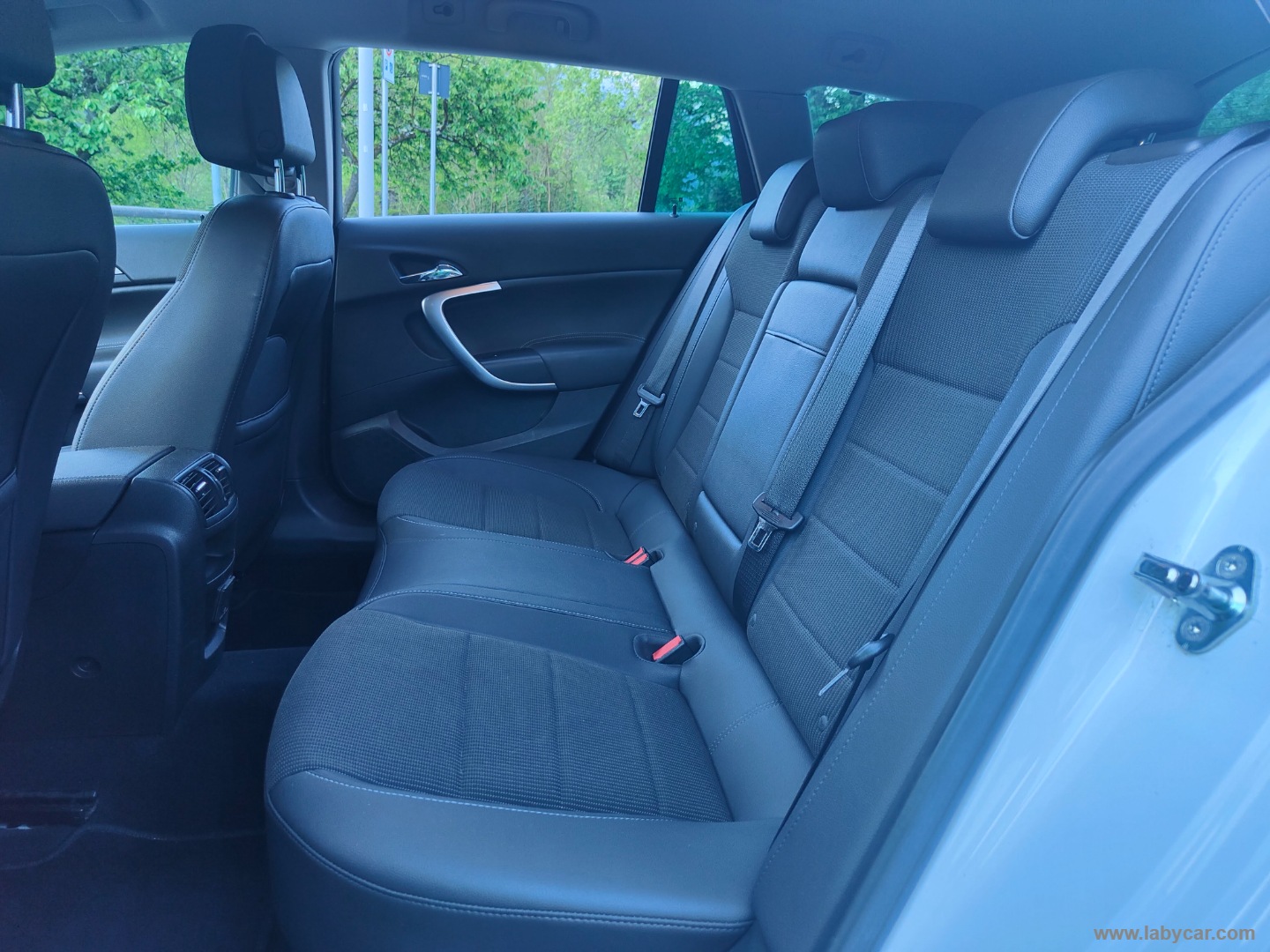 Insignia 2.0 CDTI 160 CV ST aut. CRUISE DISTRIBUZIONE OK - immagine 12