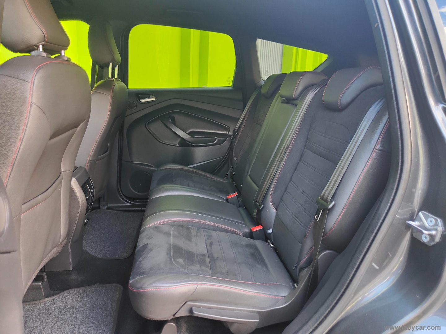 Kuga 2.0 TDCI 150CV S&S 4WD ST-Line - immagine 12