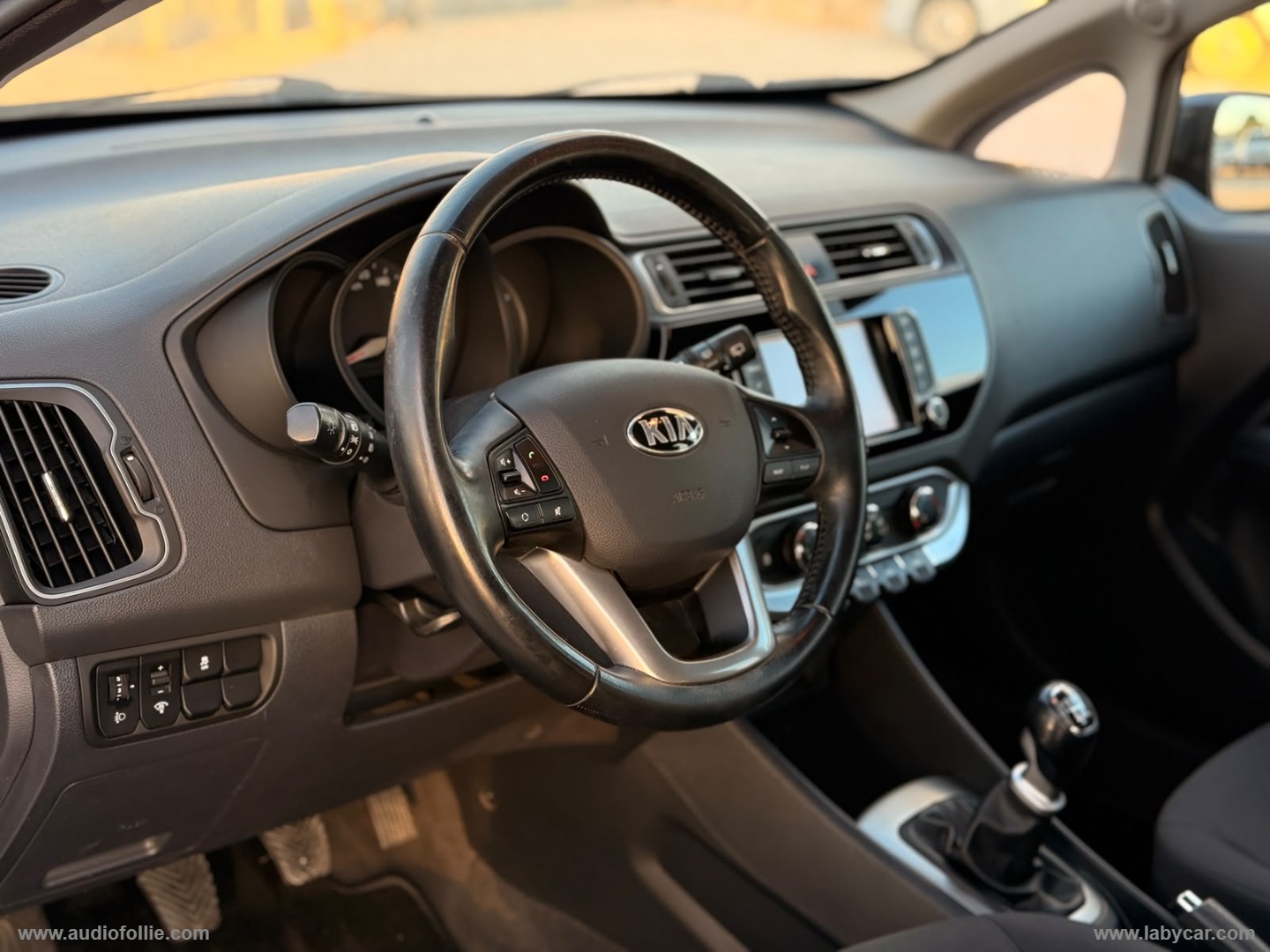 Rio 1.4 CRDi 5p.S&S High Tech - immagine 12