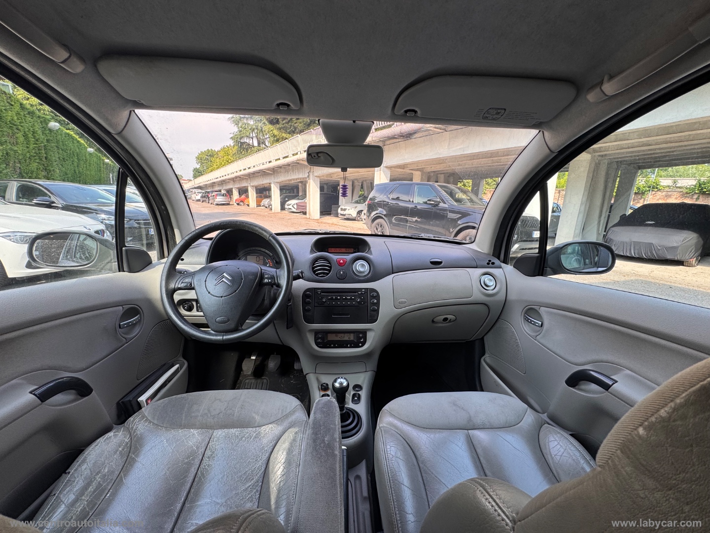 C3 1.4 HDi 70CV Exclusive - immagine 12