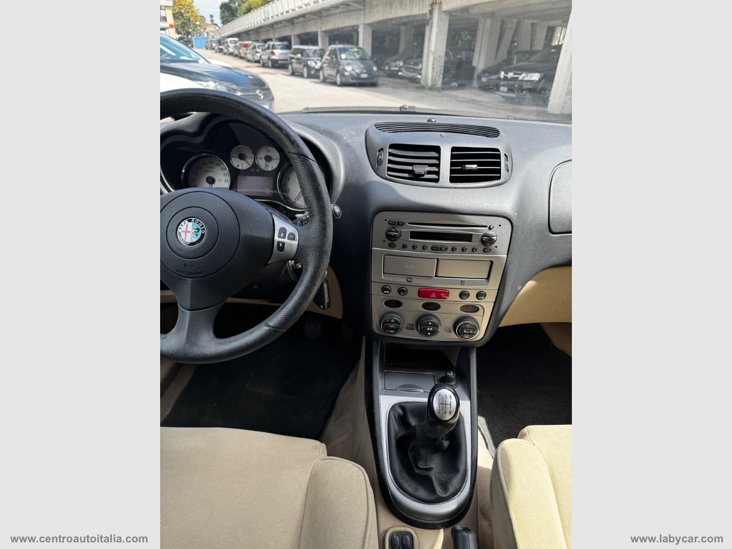 147 1.6 16V TS 105CV 5p. Black Line - immagine 12