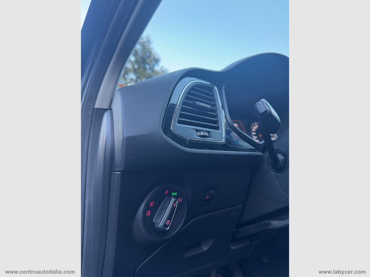 Leon 1.6 TDI 105 CV ST S/S Bus.HIGH - immagine 12