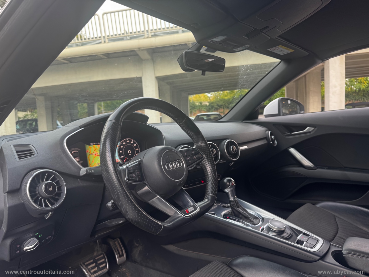 TT Roadster 2.0 TDI quattro S tr. S line - immagine 12