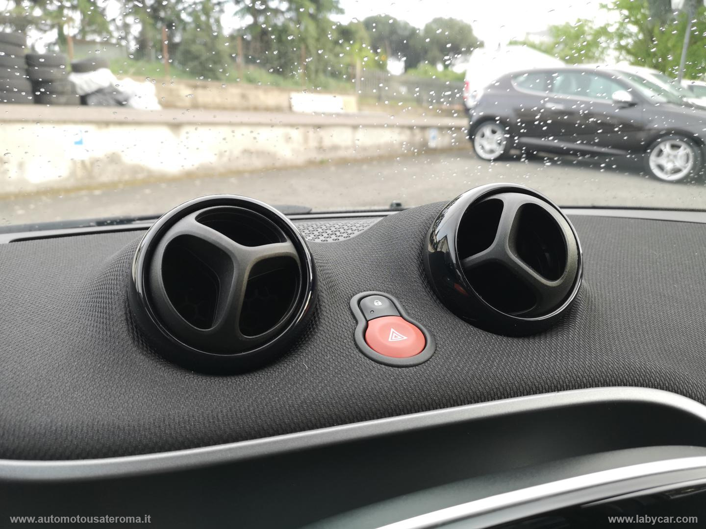 forfour 90 0.9 Turbo Youngster PROMO WEB - immagine 12