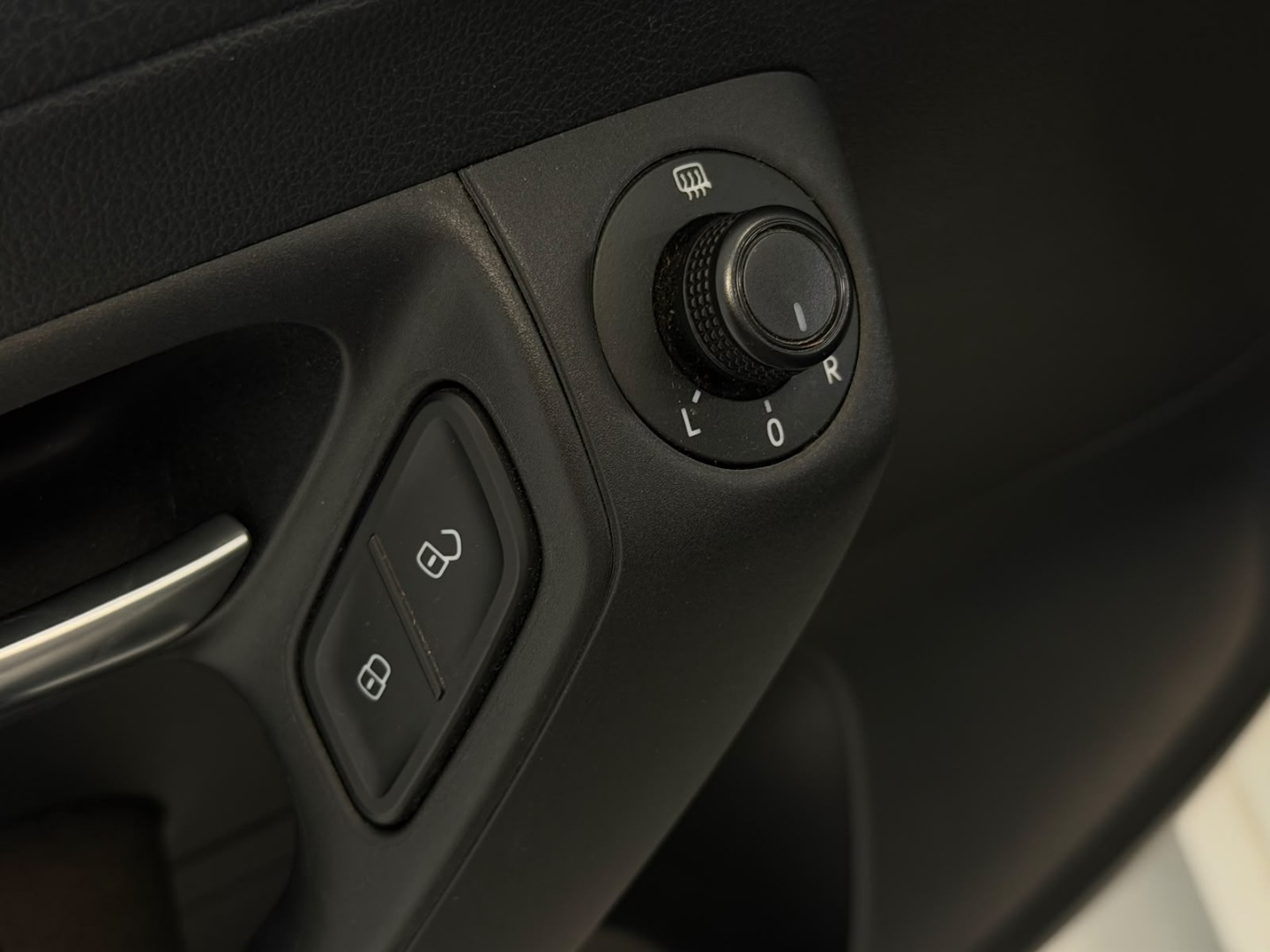 1.4 TDI 75 CV 5p. Comfortline - immagine 12