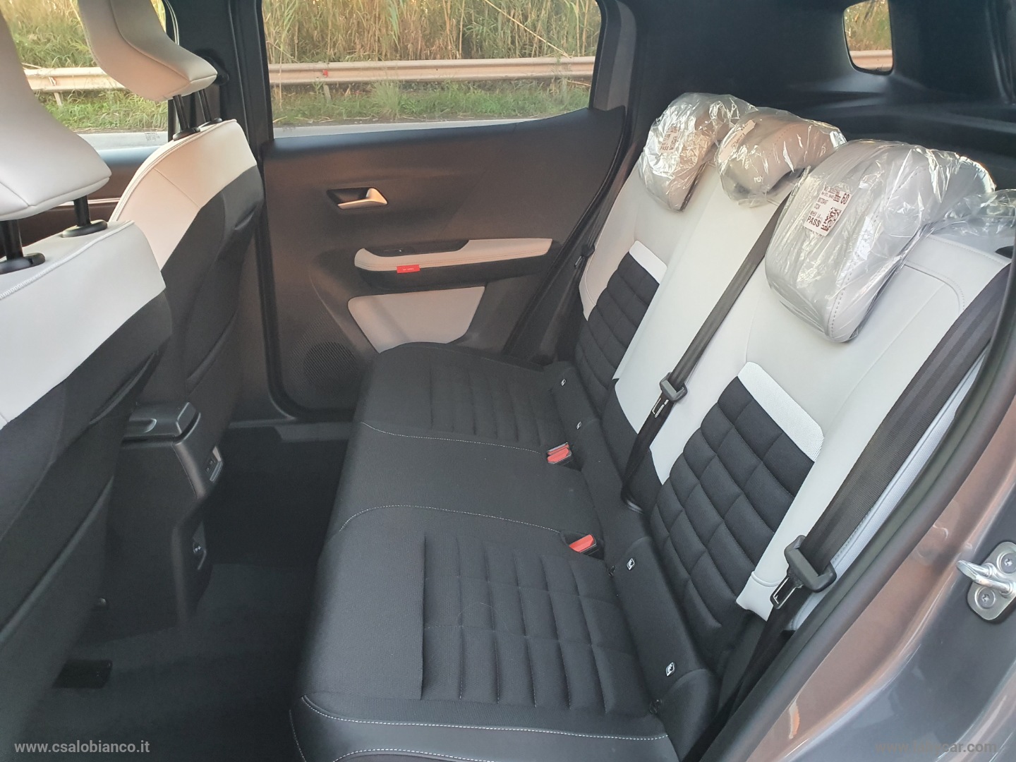 C3 Aircross Hybrid 145 automatico Max - immagine 12
