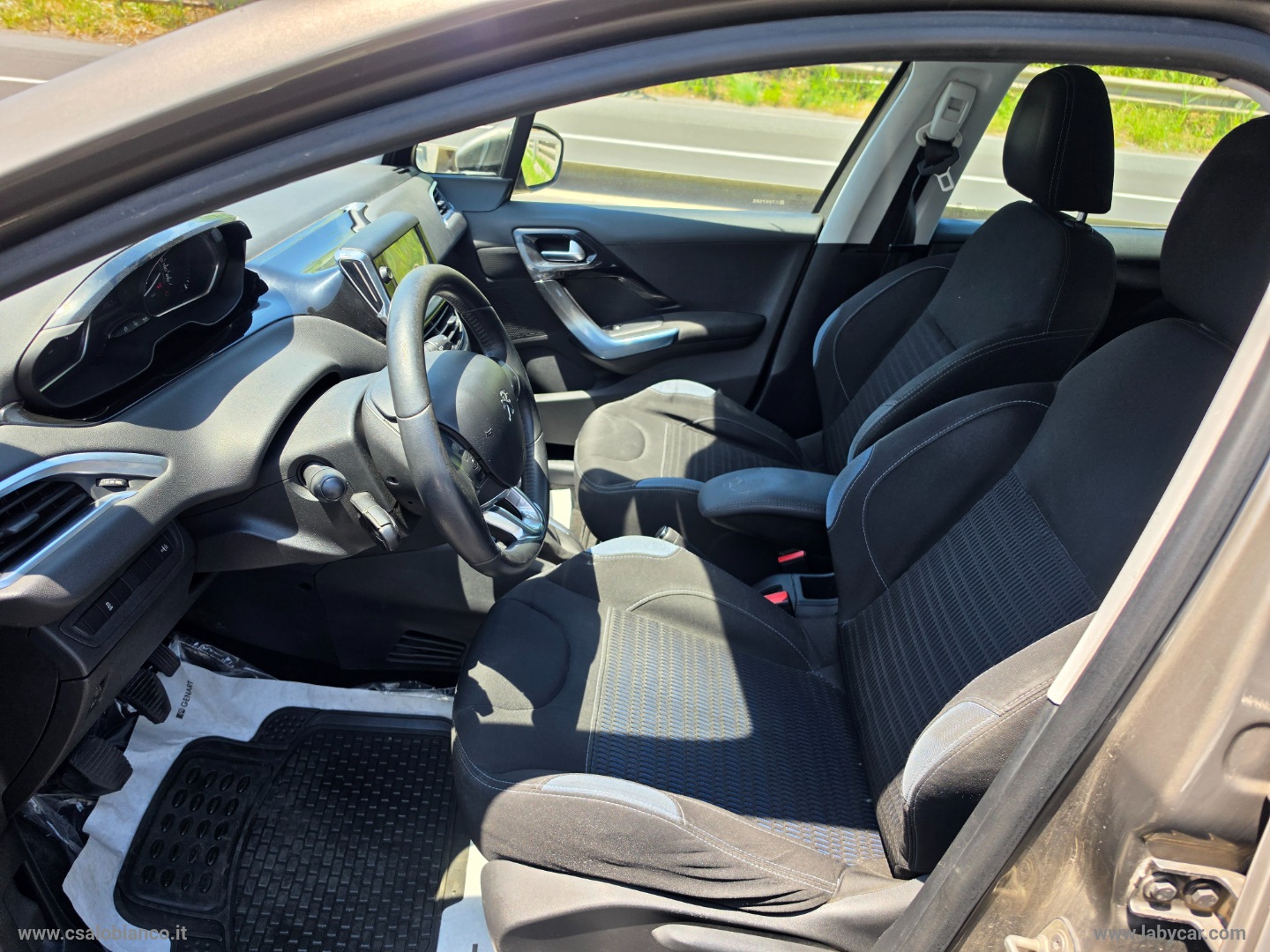 208 1.2 VTi 82 CV 5p. Active - immagine 12