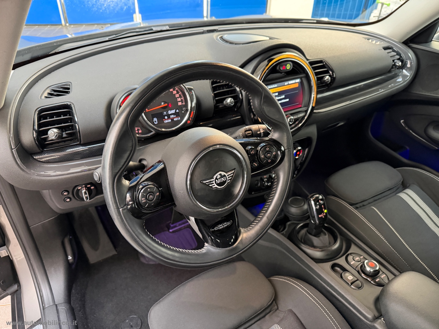 Mini Cooper SD Clubman ALL4 Aut. 4X4 - immagine 12