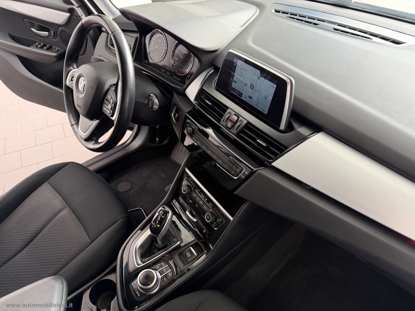 218i Gran Tourer 7 POSTI - immagine 12