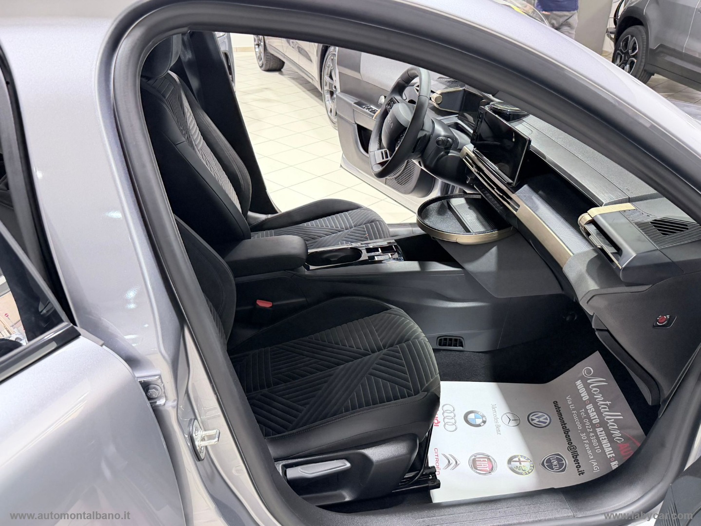 Ypsilon Hybrid e-DCT LX - immagine 12