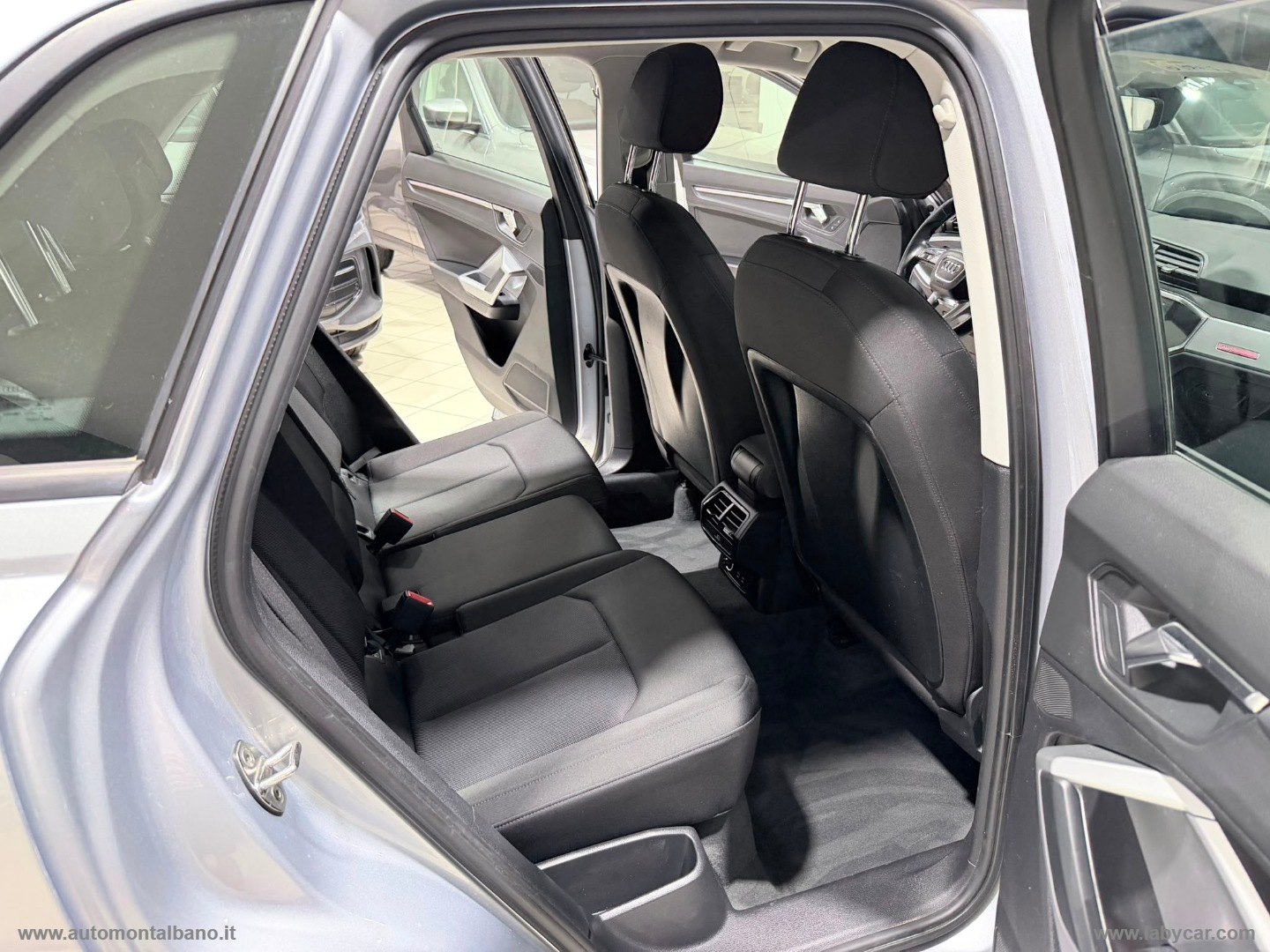Q3 35 TDI S tronic Business SPORT - immagine 12