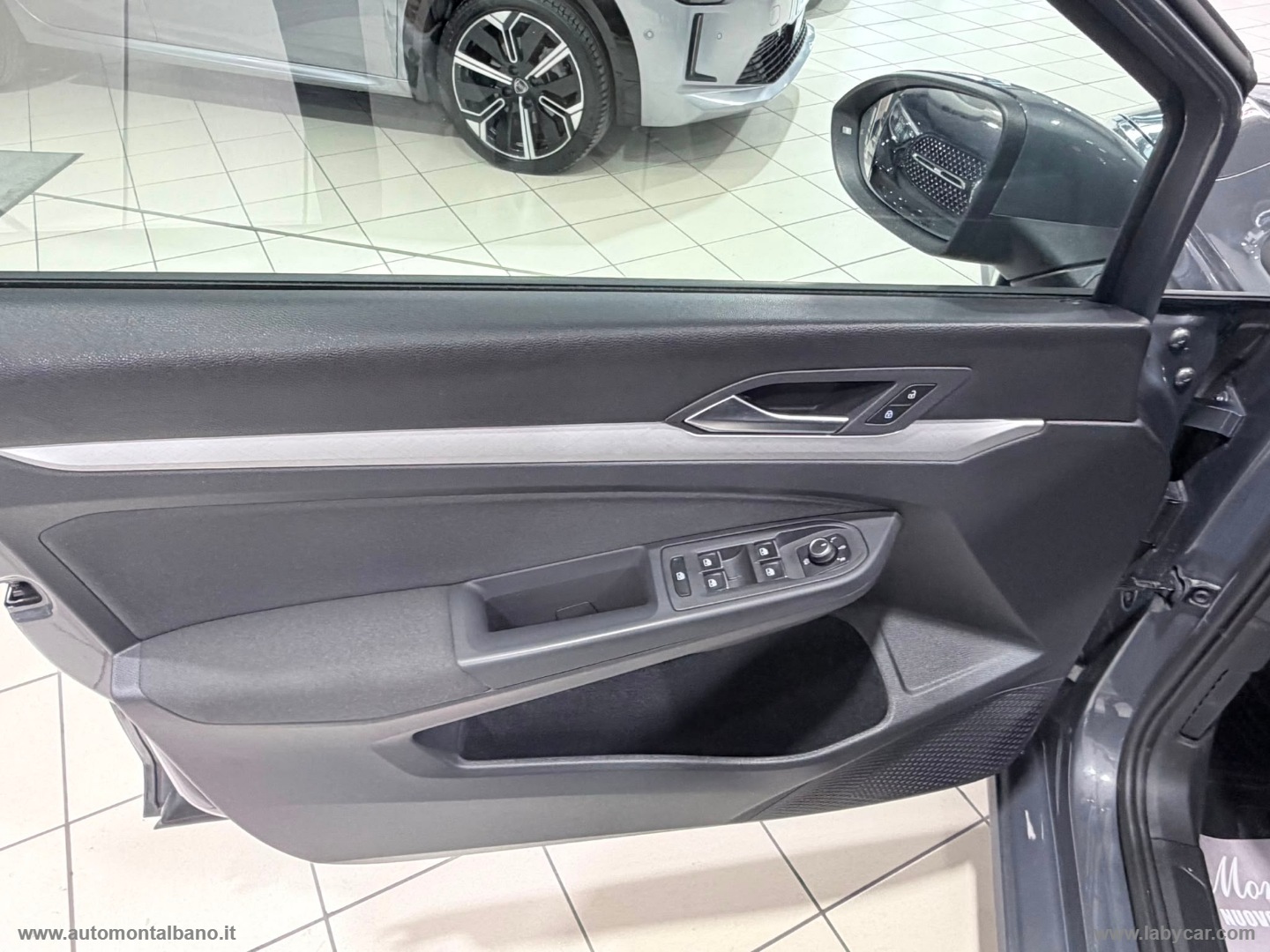 Golf Variant 2.0 TDI 115 CV SCR Life - immagine 12