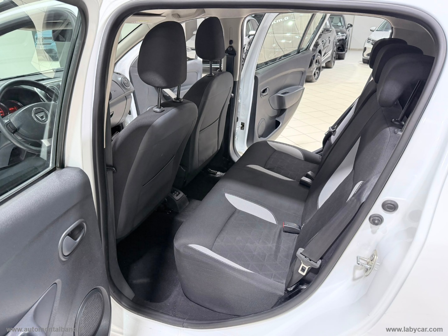 Sandero Stepway 1.5 dCi 8V 90 CV S&S - immagine 12