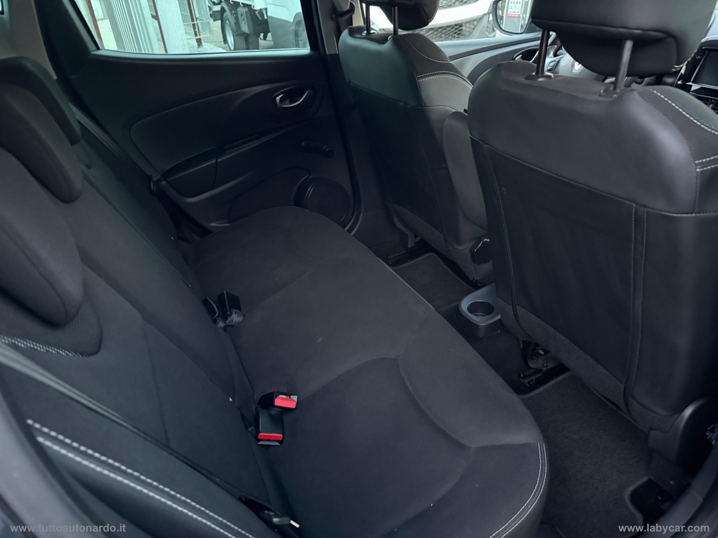 Clio 1.5 dCi 8V 90 CV S&S 83gr 5p. EcoB. - immagine 12