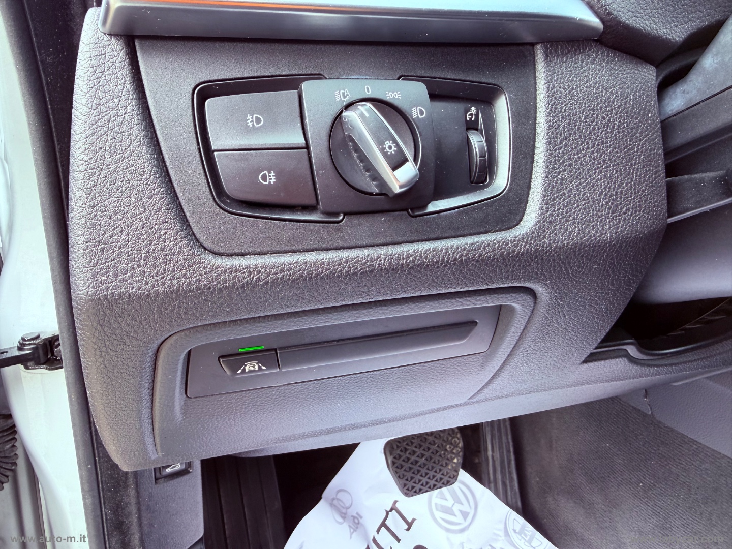 320d xDrive Gran Turismo Busin. Adv. aut - immagine 12