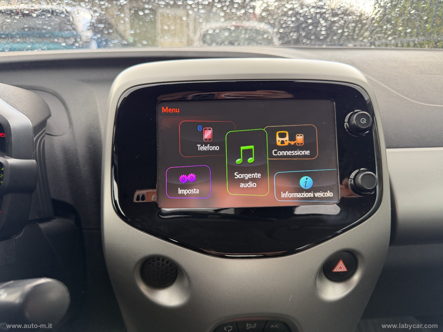 Aygo 1.0 VVT-i 69 CV 3p. x-cool TSS - immagine 12