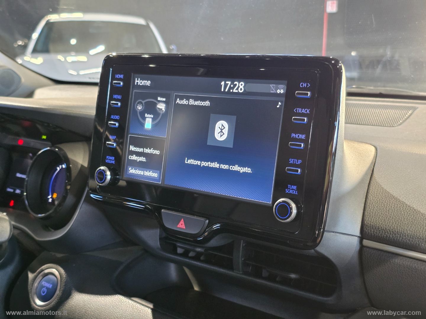 Yaris 1.5 Hybrid 5p. Lounge - immagine 12