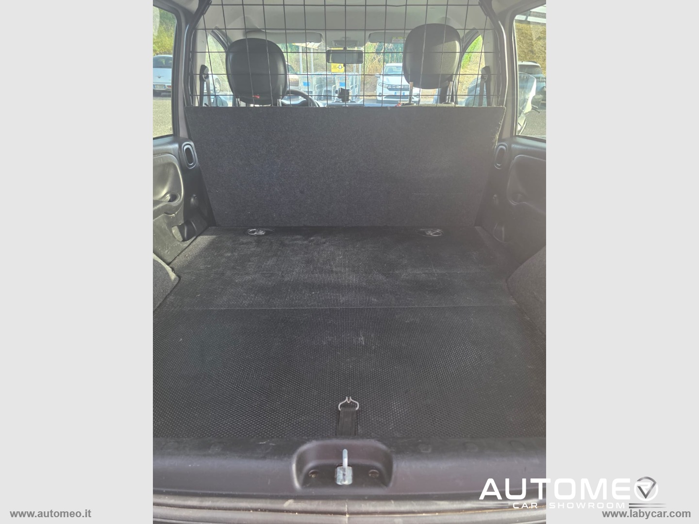 Panda 1.0 S&S Hybrid Pop Van 2 posti - immagine 12