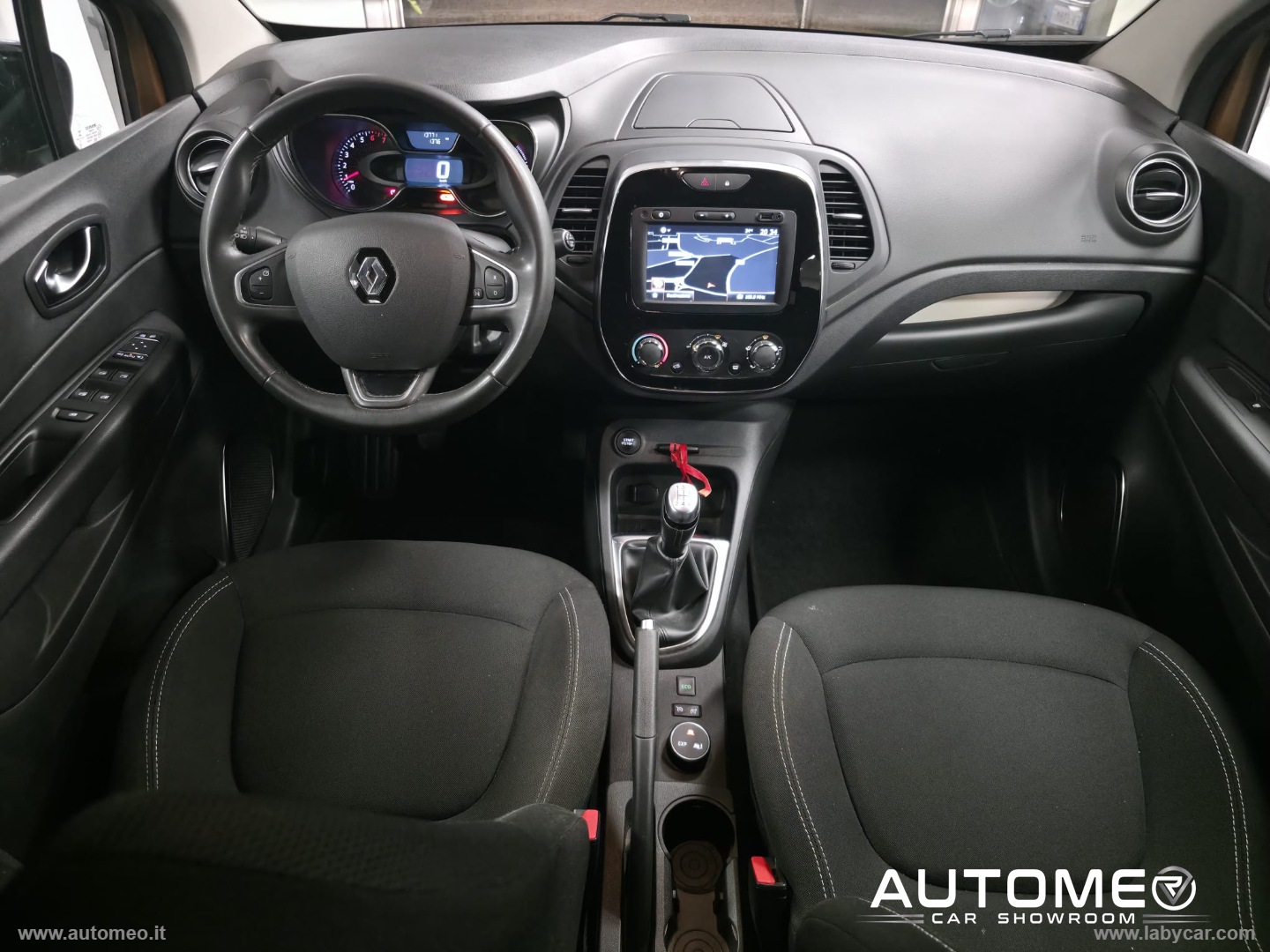 Captur TCe 12V 90 CV Sport Edition - immagine 12