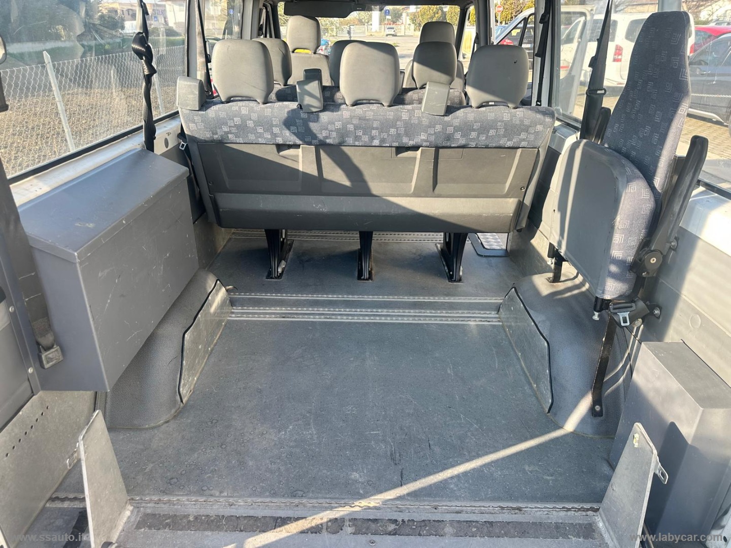 Sprinter K35/28 208 CDI Kombi 9 POSTI TRASPORTO DISABILI - immagine 12