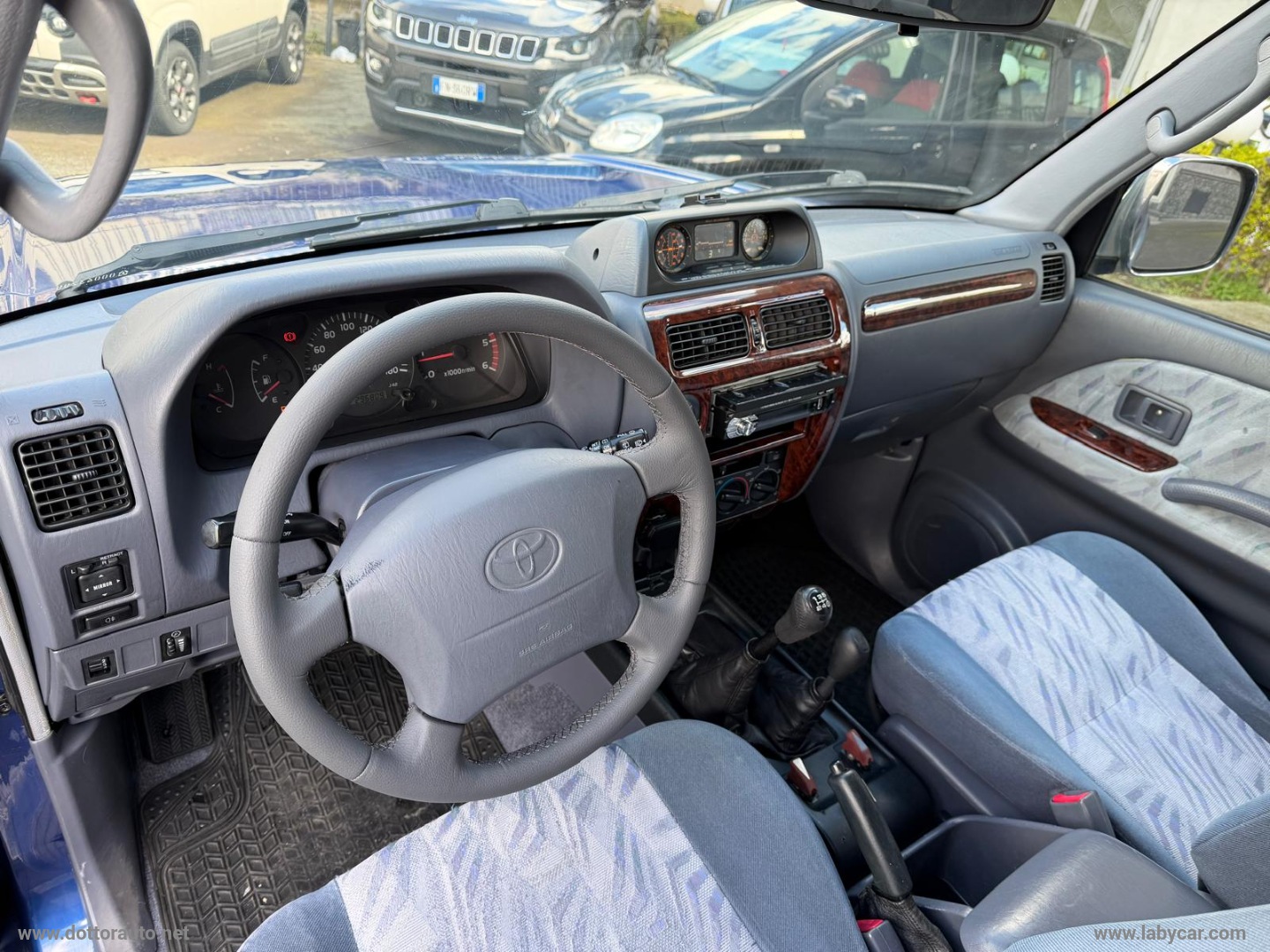 Land Cruiser 3.0 TD 3p. KZJ90 GX - immagine 12