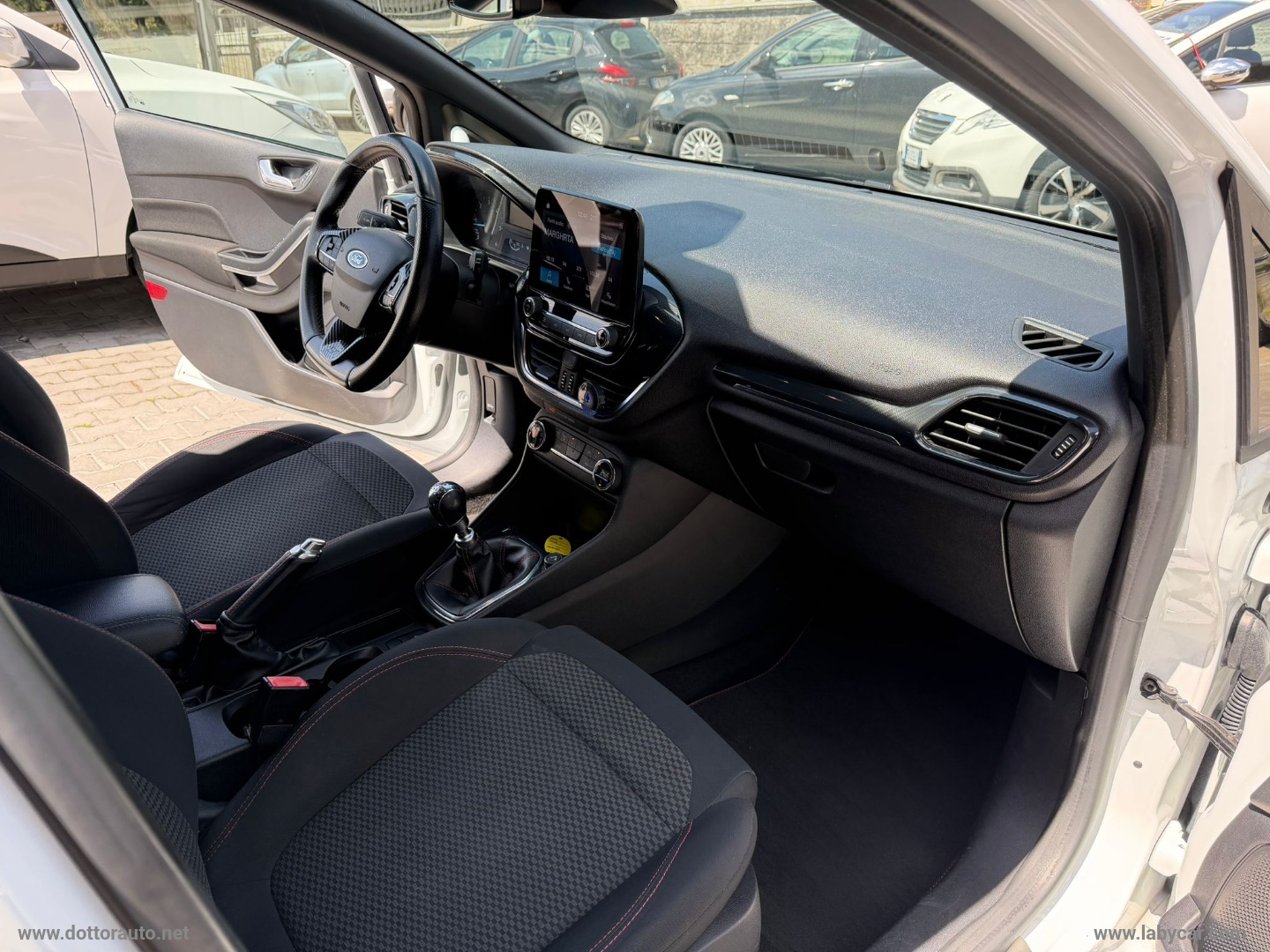 Fiesta 1.5 EcoBlue 5p. ST-Line - immagine 12