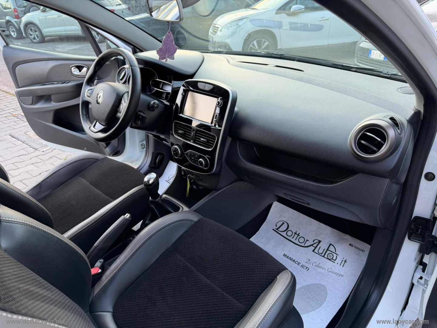 Clio dCi 8V 90 CV S&S 5p. Energy Excite - immagine 12
