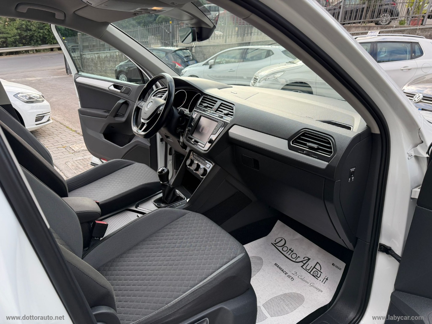 Tiguan 1.6 TDI Business BMT - immagine 12