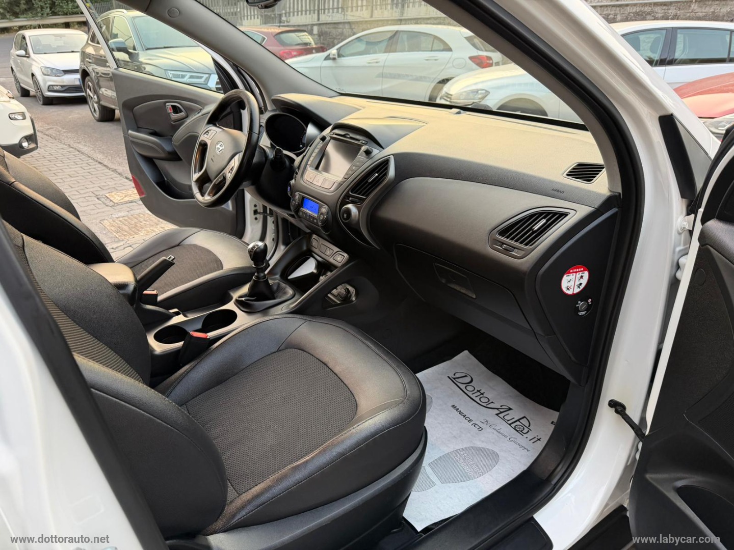 ix35 1.7 CRDi 2WD Xpossible - immagine 12