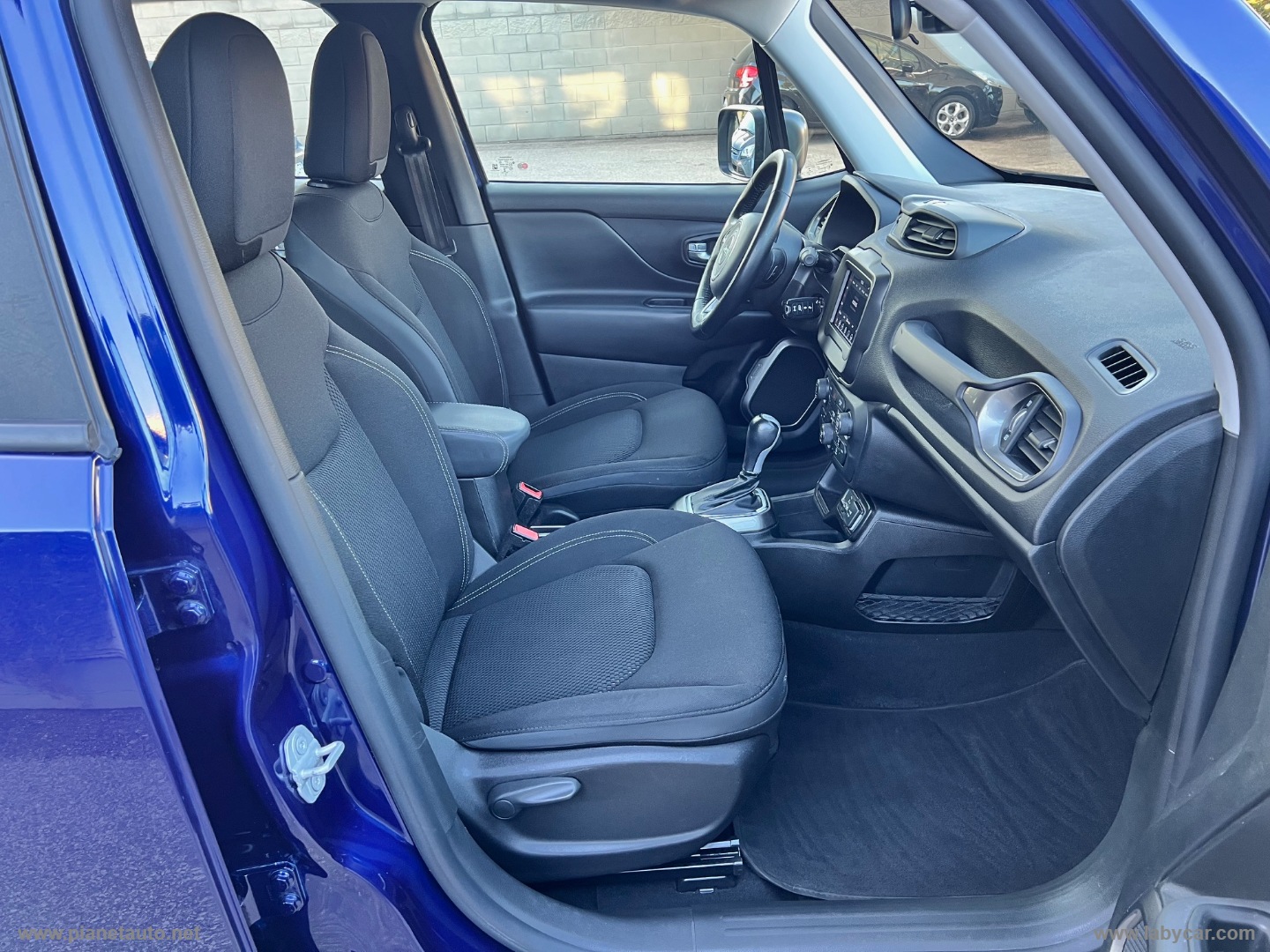 Renegade 1.6 Mjt DDCT 120CV Limited - immagine 12