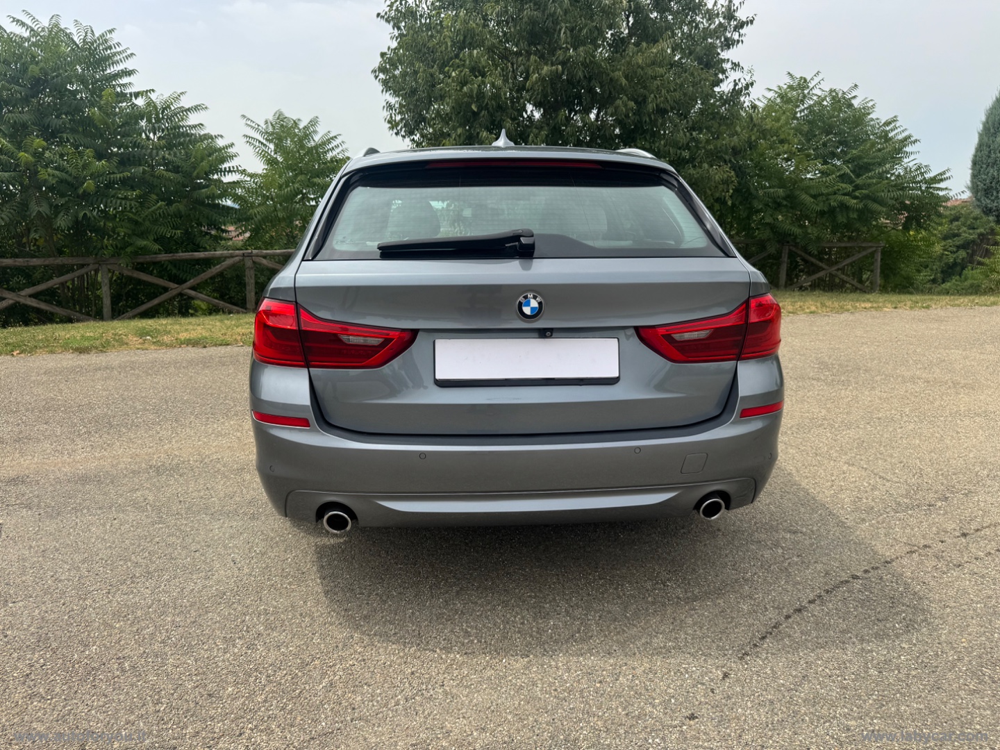 520d xDrive Touring Luxury - immagine 12